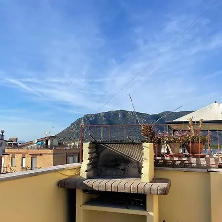 Irene'S Apartment Terracina Exterior foto
